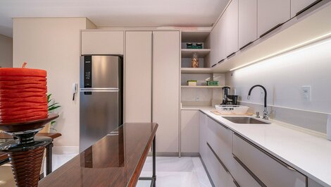 303VIE - Luxuoso apartamento 2 suítes, 2 vagas de garagem para até...