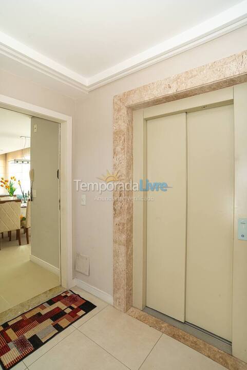 Apartment for vacation rental in Florianopolis (Jurerê)