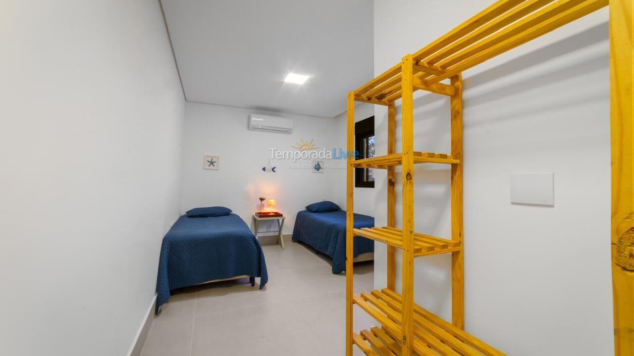 Casa para alquiler de vacaciones em Bertioga (Riviera de São Lourenço)