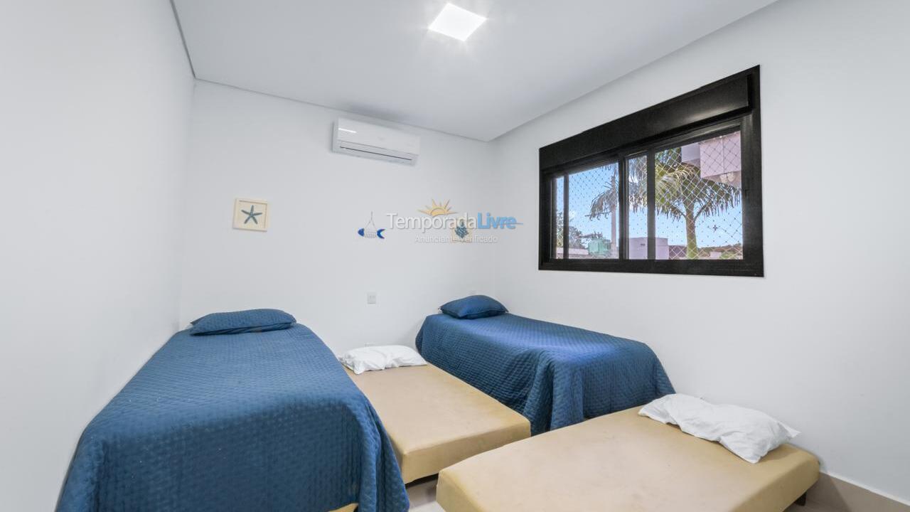 Casa para alquiler de vacaciones em Bertioga (Riviera de São Lourenço)