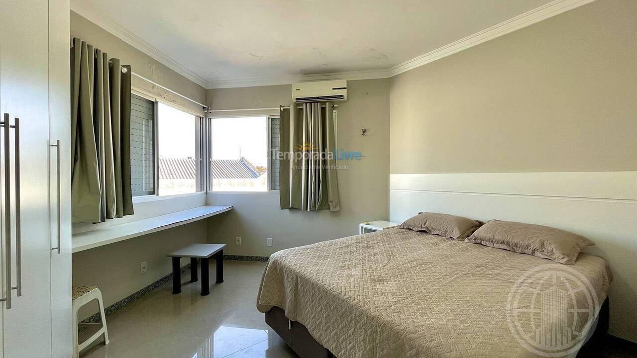 Apartamento para aluguel de temporada em Florianopolis (Canasvieiras)