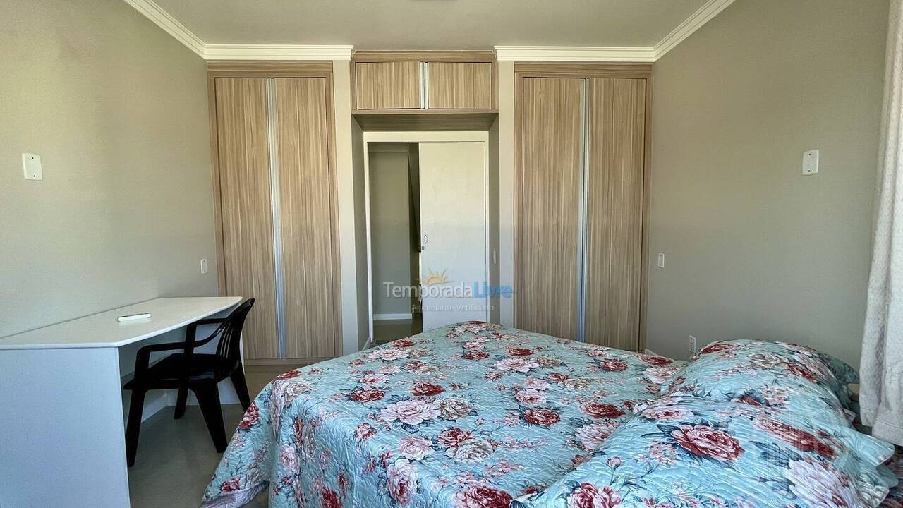 Apartamento para aluguel de temporada em Florianopolis (Canasvieiras)