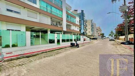 2 bedroom apartment SEASONAL