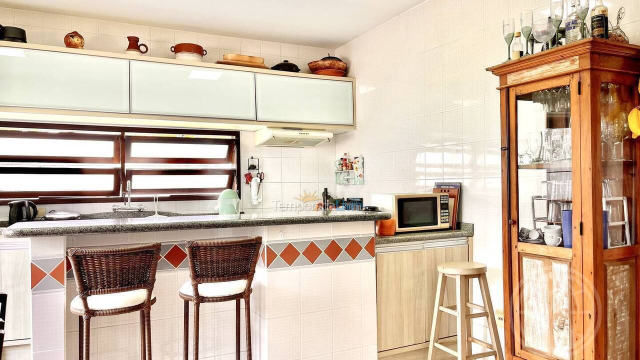 Casa para aluguel de temporada em Florianopolis (Canasvieiras)