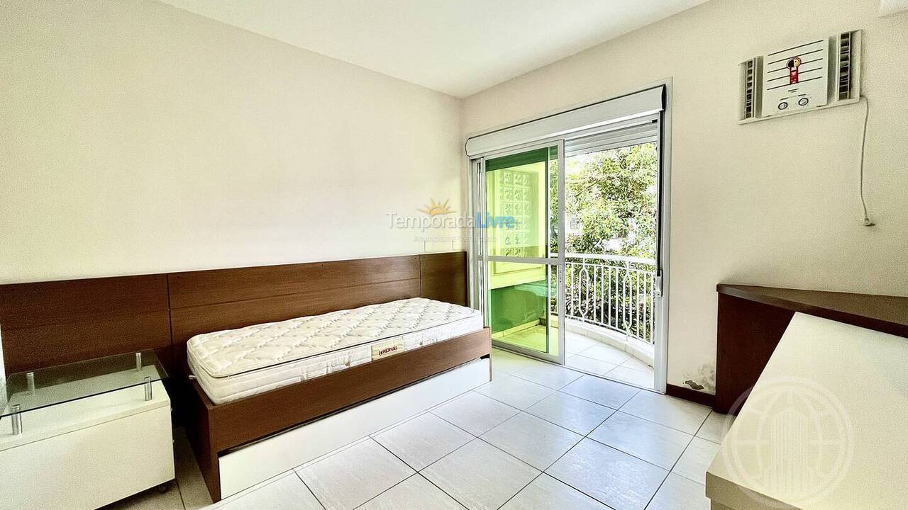 House for vacation rental in Florianopolis (Canasvieiras)
