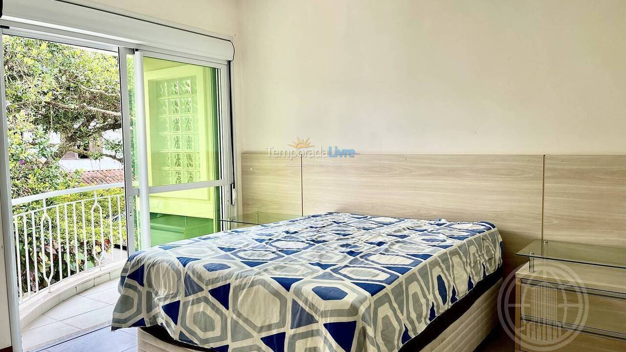 House for vacation rental in Florianopolis (Canasvieiras)