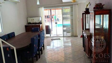 Casa de 6 habitaciones por TEMPORADA