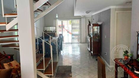 Casa de 6 habitaciones por TEMPORADA