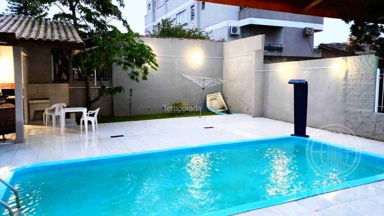 Casa para alquiler de vacaciones em Florianopolis (Canasvieiras)