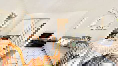 2 bedroom apartment SEASONAL