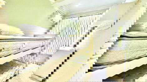 3 bedroom penthouse SEASONAL