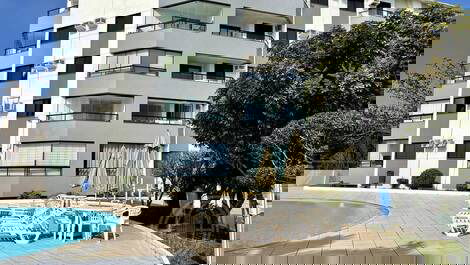 Apartamento 2 dormitórios. Pé na areia TEMPORADA