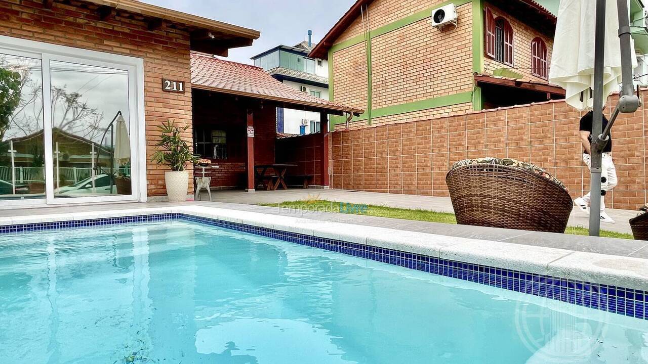 Casa para alquiler de vacaciones em Florianopolis (Canasvieiras)