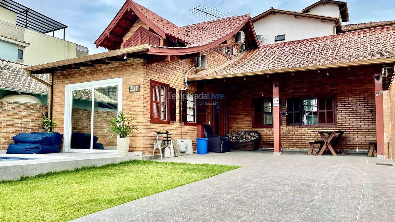 Casa para alquiler de vacaciones em Florianopolis (Canasvieiras)
