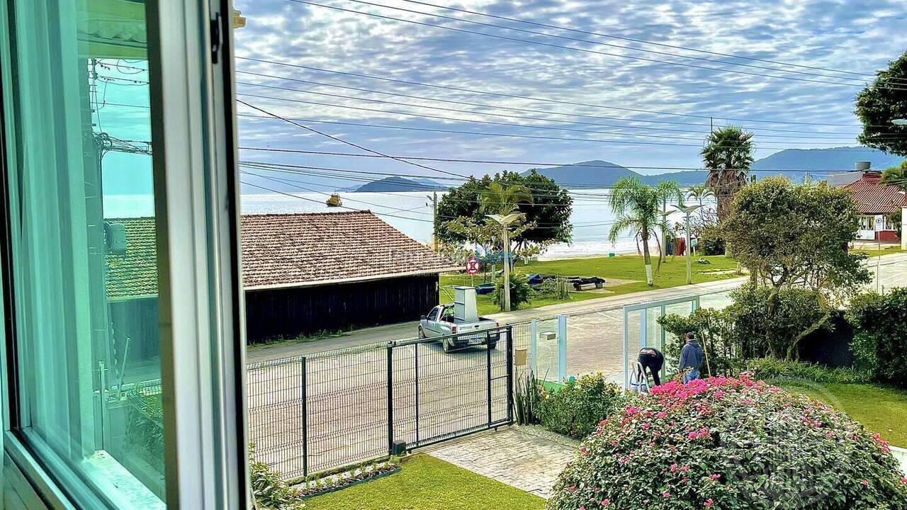 Apartamento para aluguel de temporada em Florianopolis (Canasvieiras)