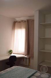 On the seafront! 2 bedroom apartment SEASONAL