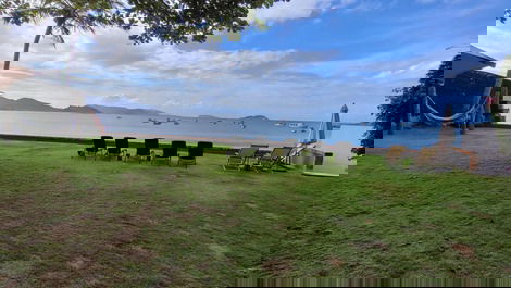 CASA BRISA - FRENTE MAR SUL DA ILHA - ALUGUEL POR TEMPORADA