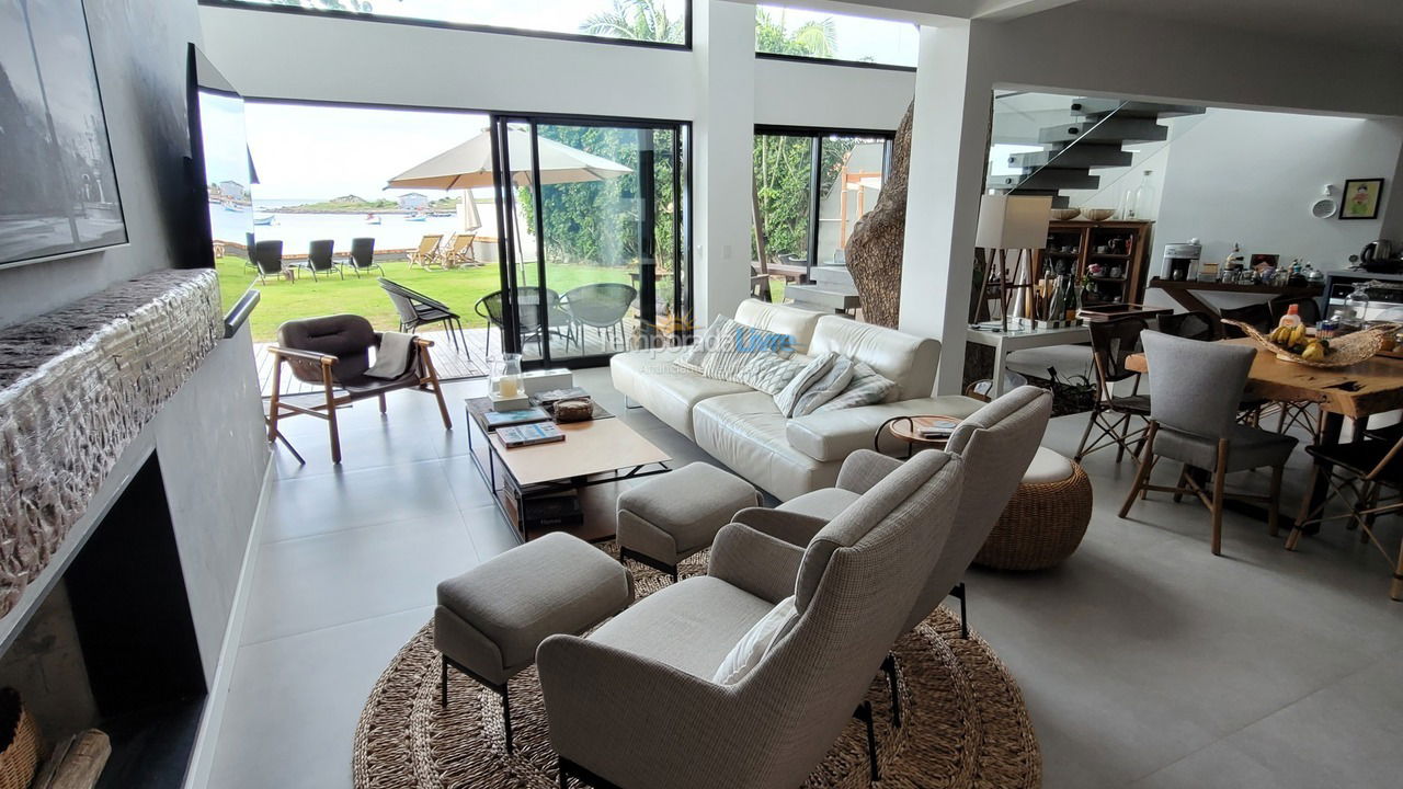 Casa para aluguel de temporada em Florianópolis (Praia da Armação)