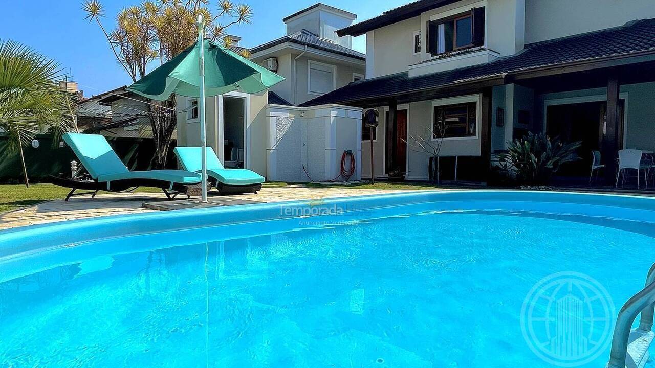 Casa para aluguel de temporada em Florianopolis (Jurerê Internacional)