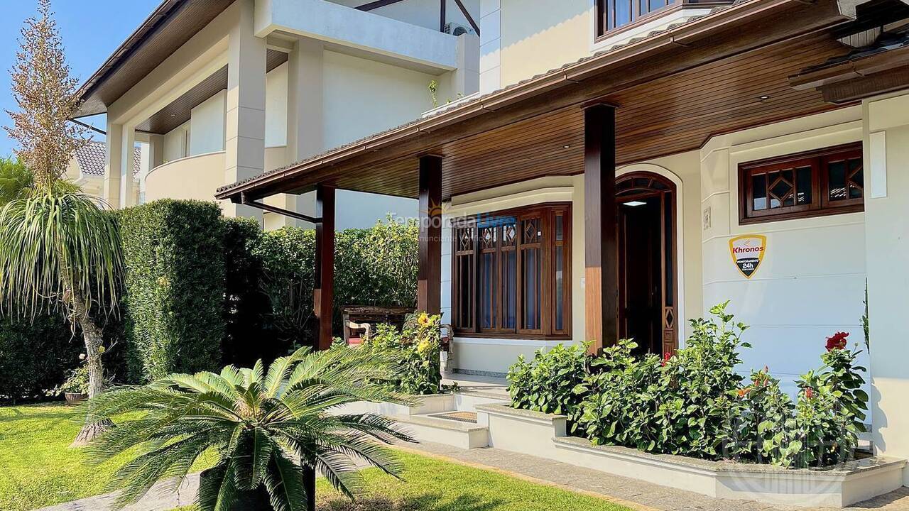 Casa para aluguel de temporada em Florianopolis (Jurerê Internacional)
