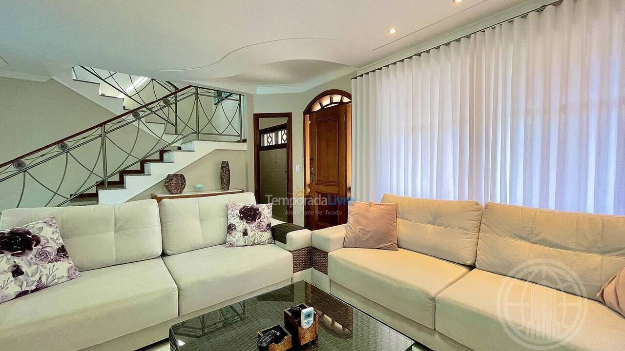 Casa para aluguel de temporada em Florianopolis (Jurerê Internacional)
