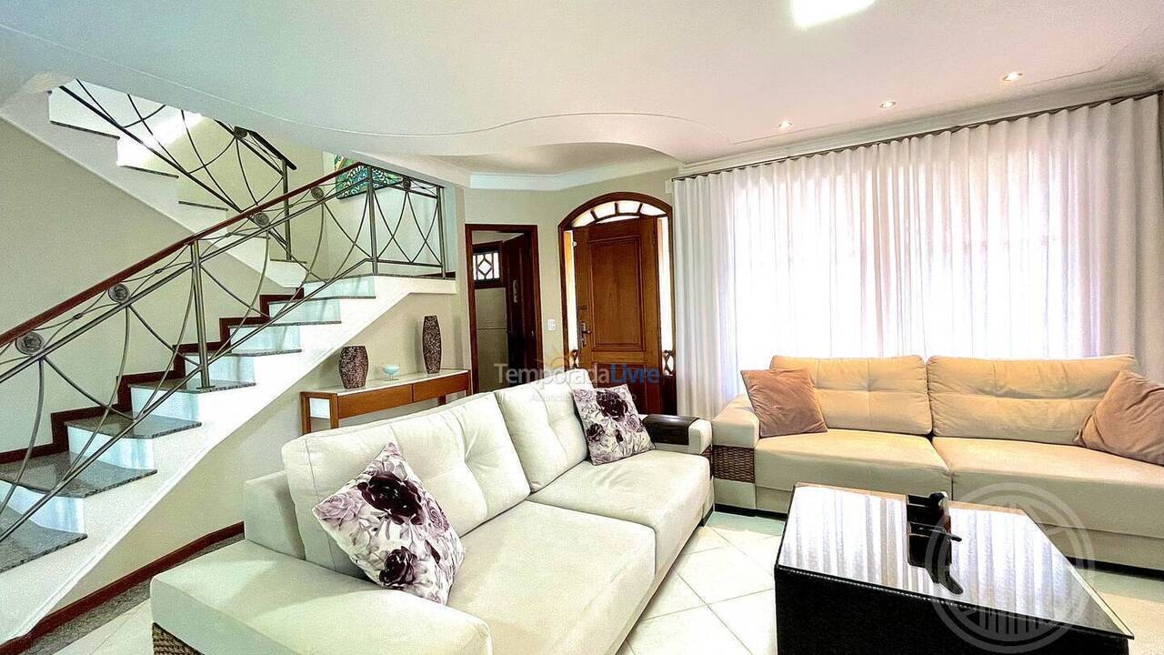 Casa para aluguel de temporada em Florianopolis (Jurerê Internacional)