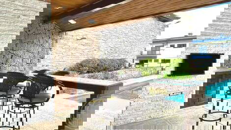 Casa alto padrão 5 dormitórios TEMPORADA
