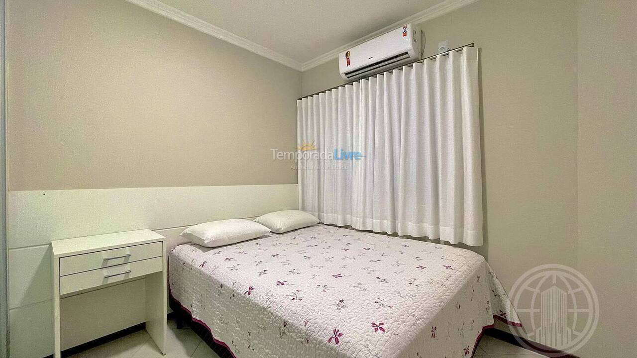 Casa para aluguel de temporada em Florianopolis (Jurerê Internacional)