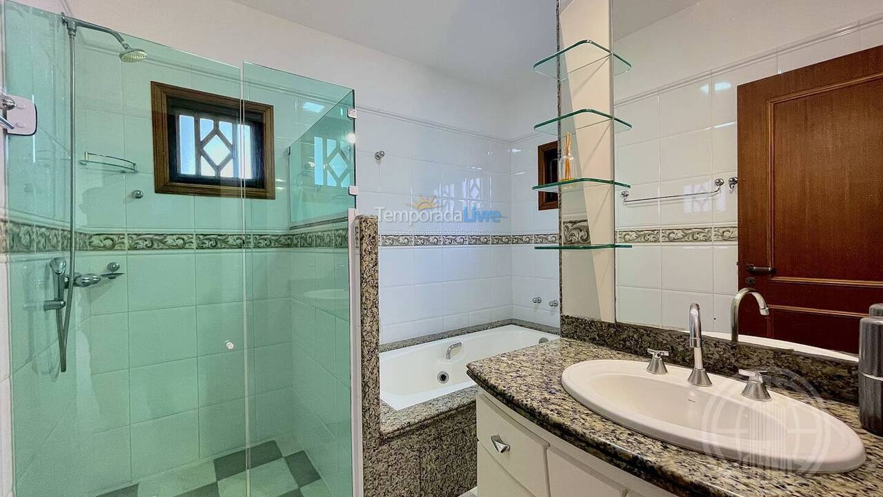 Casa para aluguel de temporada em Florianopolis (Jurerê Internacional)