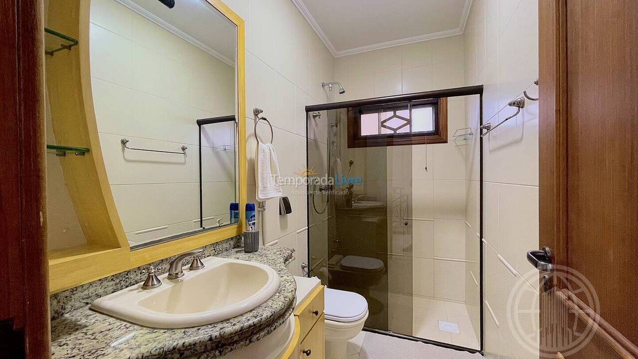 Casa para aluguel de temporada em Florianopolis (Jurerê Internacional)