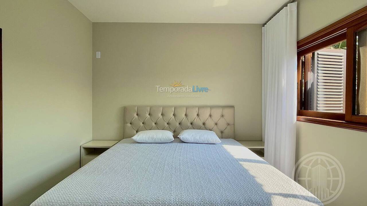 Casa para aluguel de temporada em Florianopolis (Jurerê Internacional)