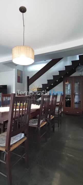 Casa para alquiler de vacaciones em Garopaba (Centro)