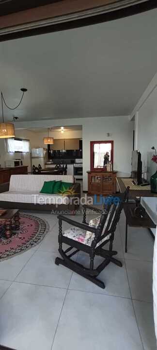 Casa para aluguel de temporada em Garopaba (Centro)