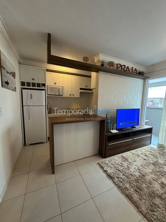 Apartment for vacation rental in Bombinhas (Praia de Bombas)