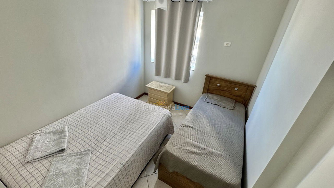 Apartment for vacation rental in Guarapari (Praia do Morro)