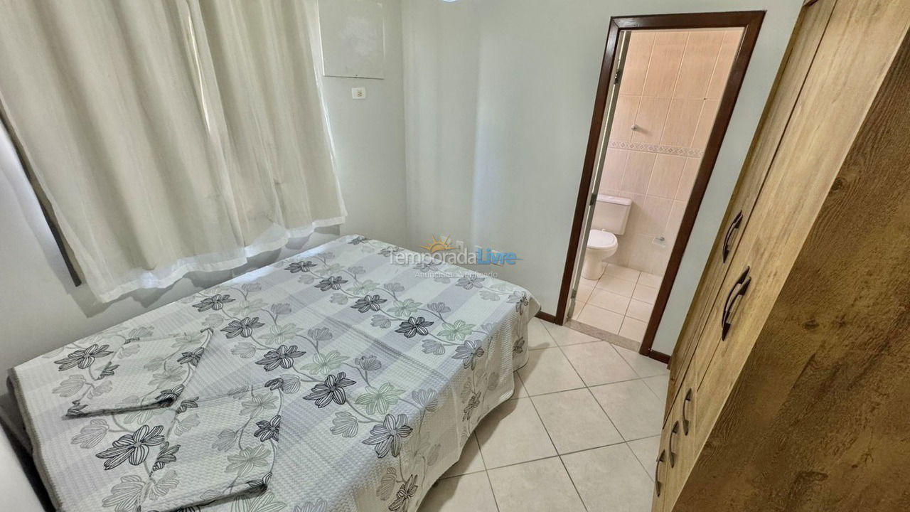 Apartment for vacation rental in Guarapari (Praia do Morro)