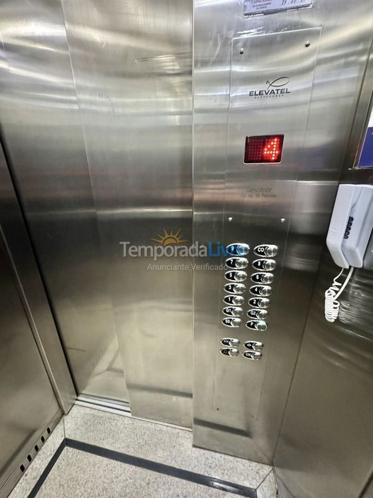 Apartment for vacation rental in Guarapari (Praia do Morro)