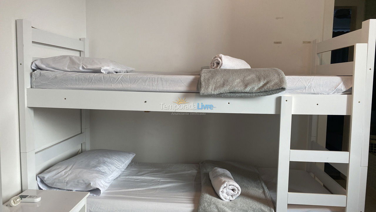 Apartamento para alquiler de vacaciones em Bombinhas (Bombas 115)