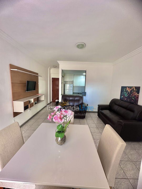 Apartamento para aluguel de temporada em Guarapari (Praia do Morro)