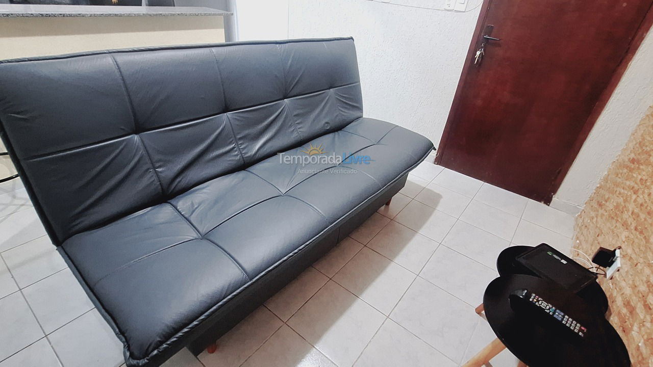 Apartamento para aluguel de temporada em Praia Grande (Praia do Caiçara)