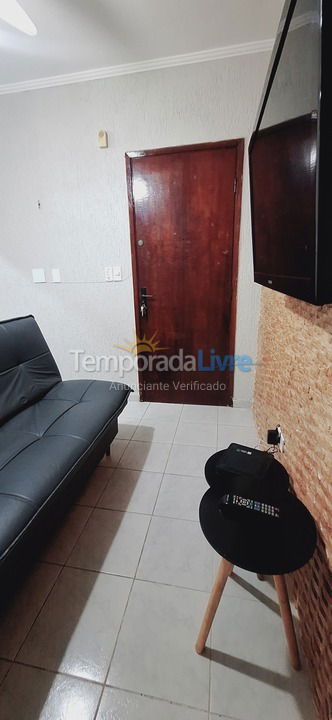 Apartamento para aluguel de temporada em Praia Grande (Praia do Caiçara)