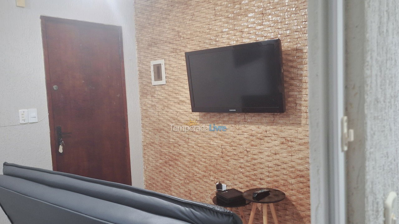 Apartamento para aluguel de temporada em Praia Grande (Praia do Caiçara)