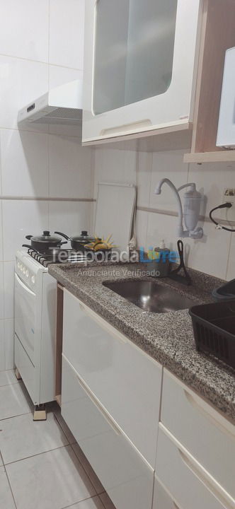 Apartamento para aluguel de temporada em Praia Grande (Praia do Caiçara)
