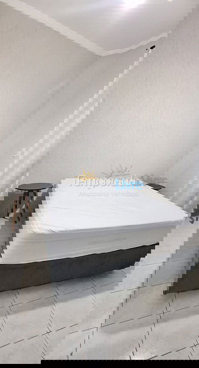 Apartamento para aluguel de temporada em Praia Grande (Praia do Caiçara)