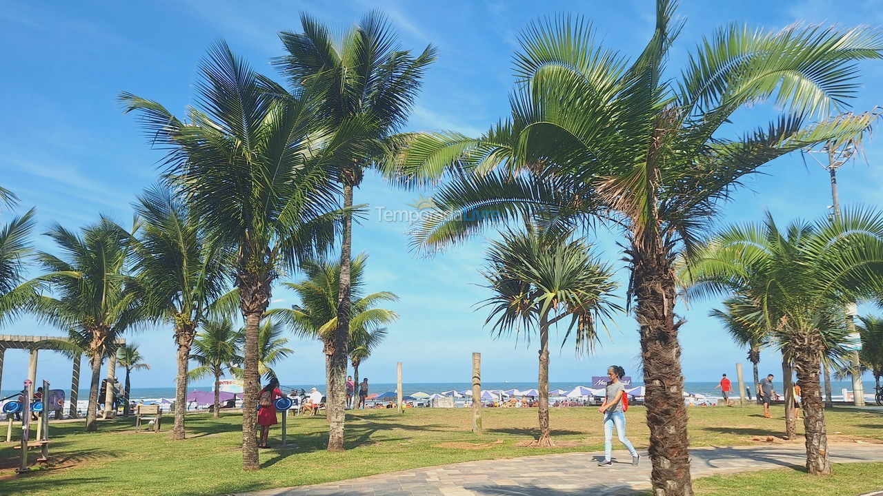 Apartamento para aluguel de temporada em Praia Grande (Praia do Caiçara)