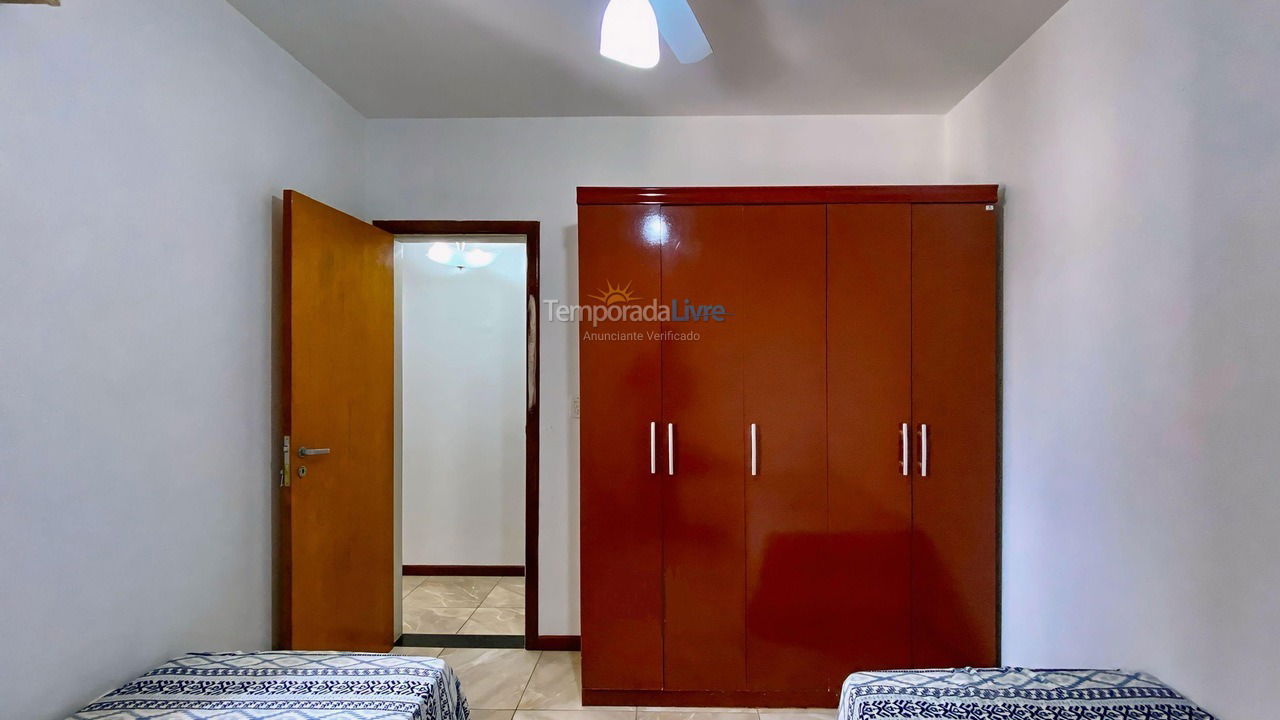 Apartment for vacation rental in Guarapari (Praia do Morro)