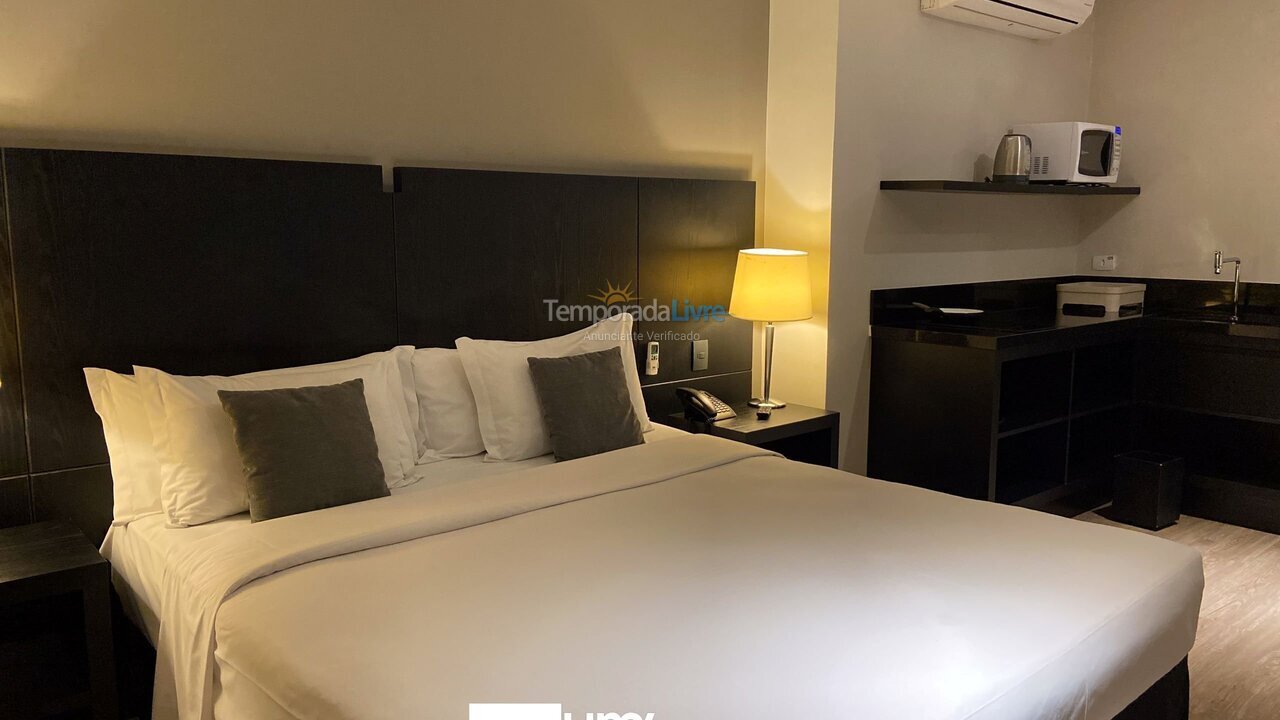 Apartamento para aluguel de temporada em Curitiba (Rebouças)
