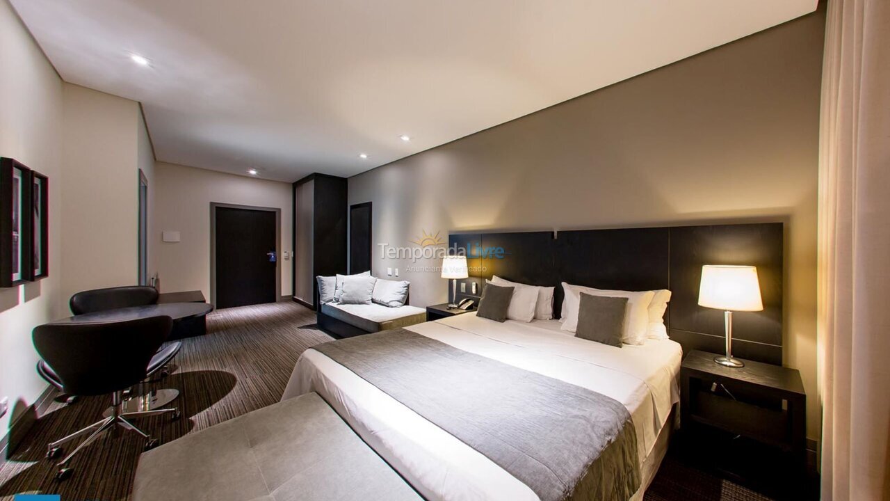 Apartamento para aluguel de temporada em Curitiba (Rebouças)