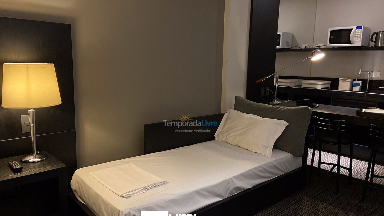 Apartamento para aluguel de temporada em Curitiba (Rebouças)