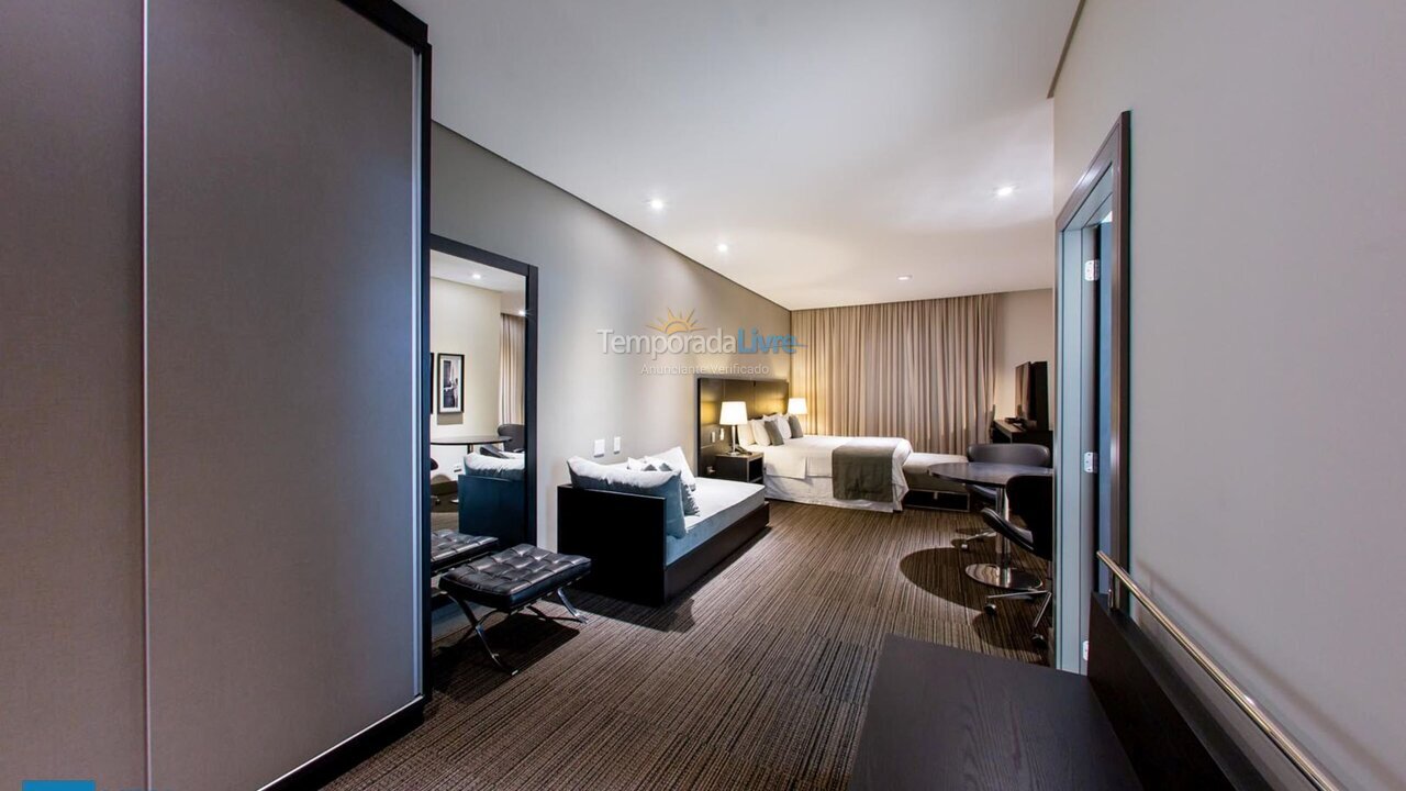 Apartamento para aluguel de temporada em Curitiba (Rebouças)